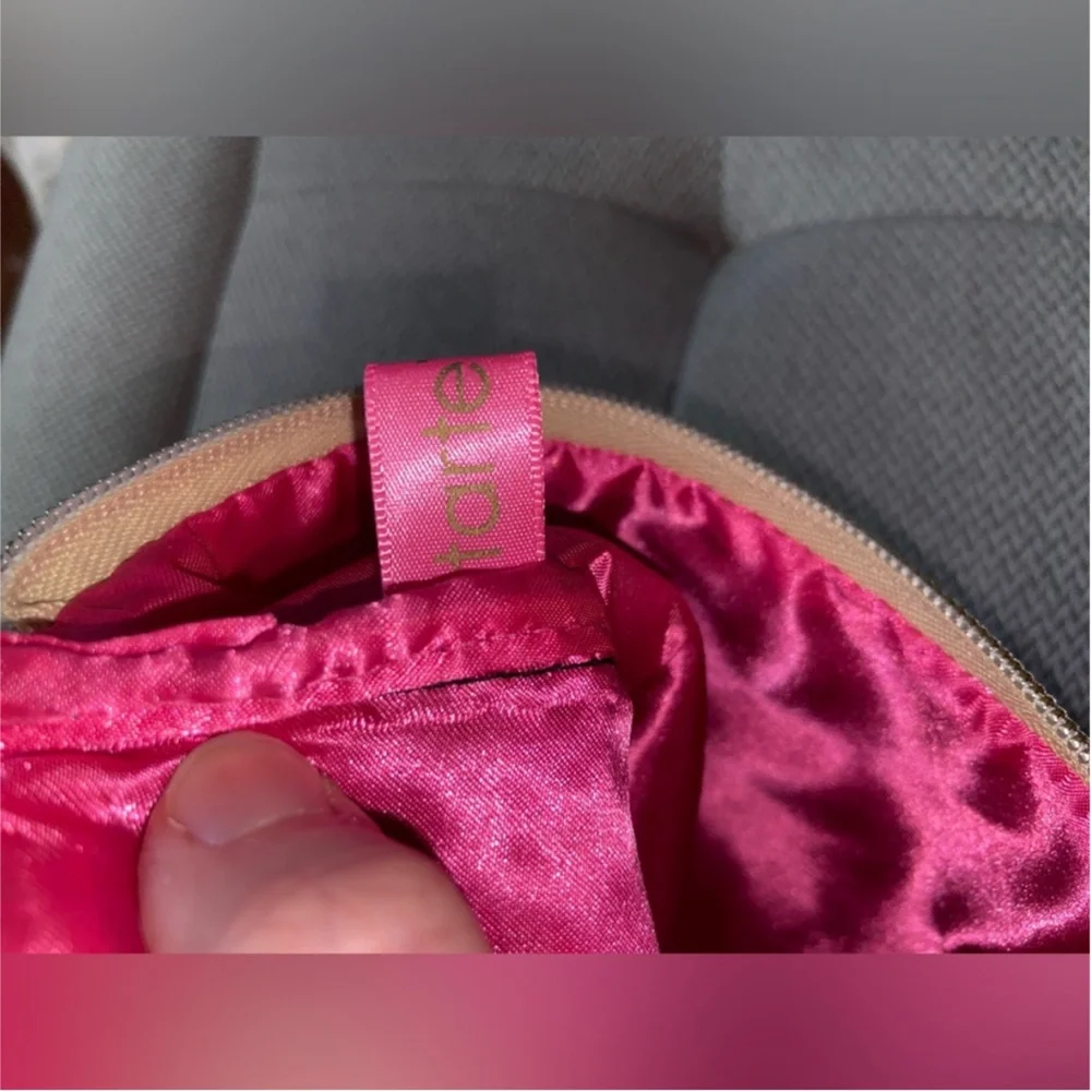 Tarte rainbow sequins cosmetic bag excellent like new
